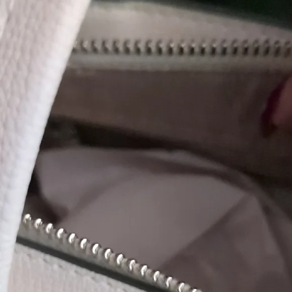 **Entry Only** Karl Lagerfeld White Satchel/Tote Bag New - Picture 6 of 7